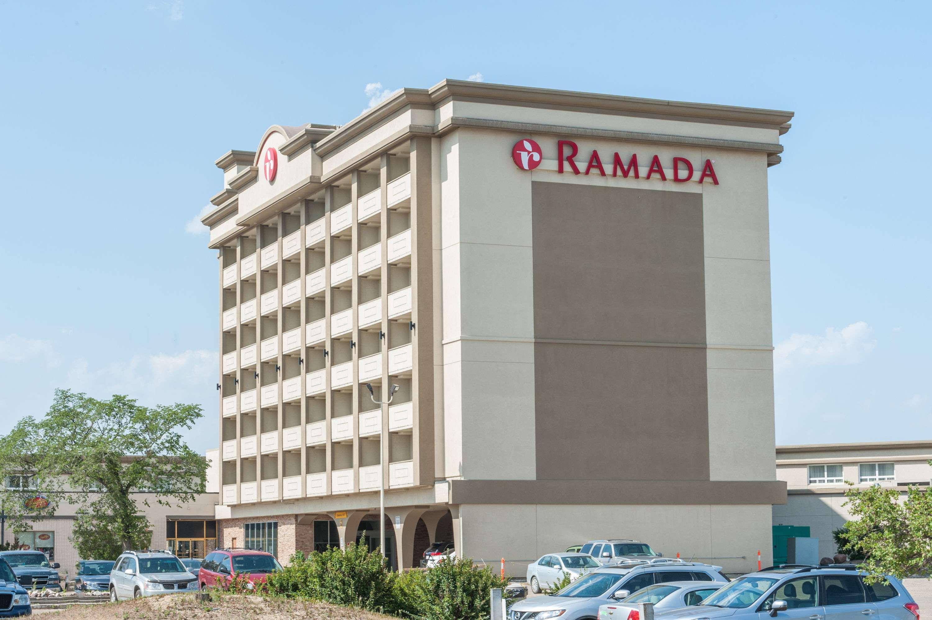 Ramada By Wyndham Edmonton South Hotel Exterior photo